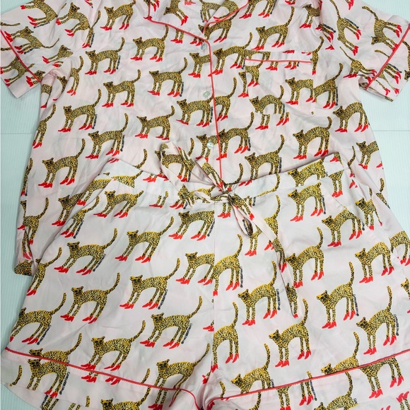 Bouffants and Broken Hearts Cheetah Pajama Set— Short - Picture 4 of 9